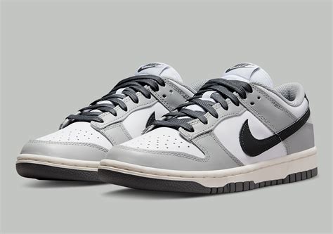 Schwarze, graue Nike Dunk 